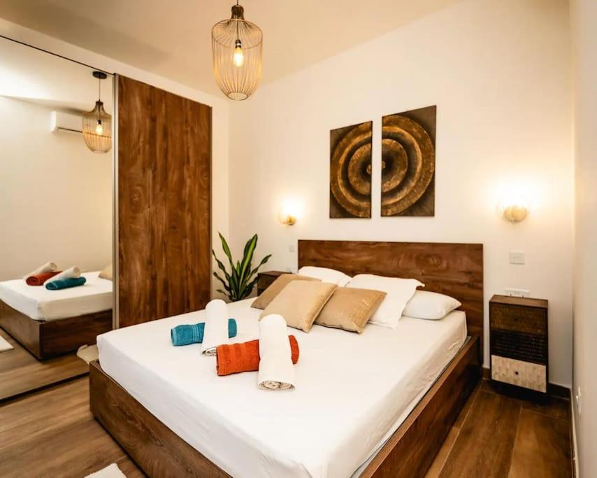 Luxurious & Stylish Penthouse With Private Pool Apartamento Msida Exterior foto