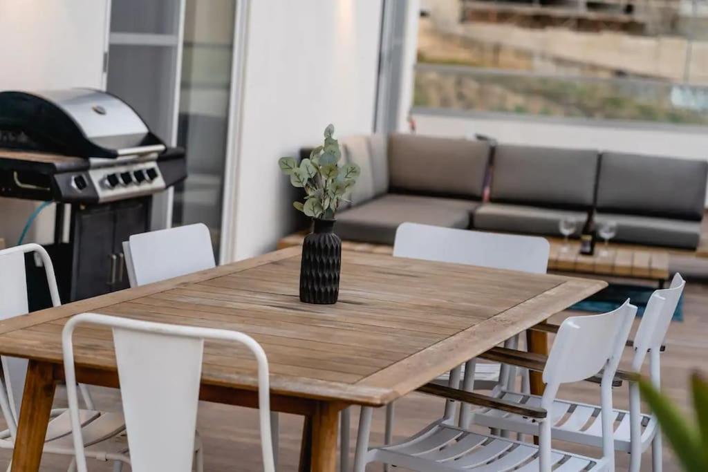 Luxurious & Stylish Penthouse With Private Pool Apartamento Msida Exterior foto