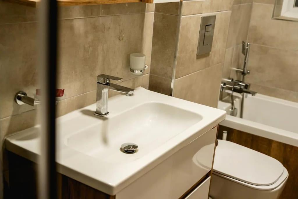 Luxurious & Stylish Penthouse With Private Pool Apartamento Msida Exterior foto